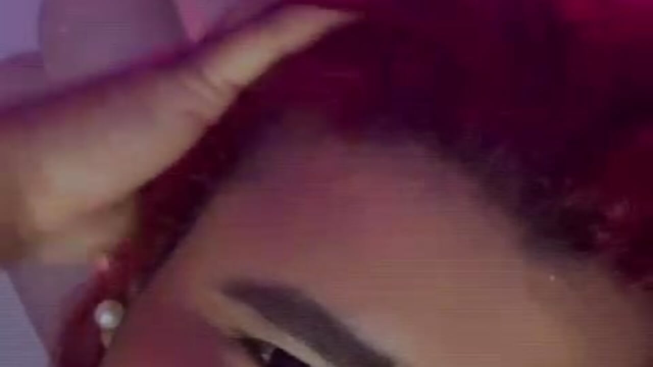 I like sensuality - video by NaomiAsha cam model