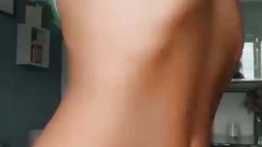 826679956da04944b5cc1ae7df8cfd3f - video av Elsa_24 cam-modell