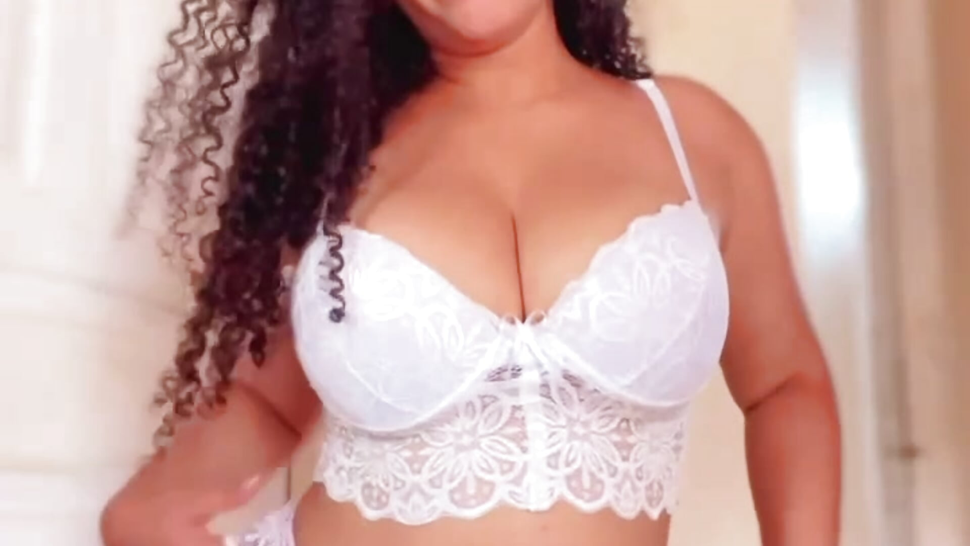 me <3 - video by leximaxell cam model