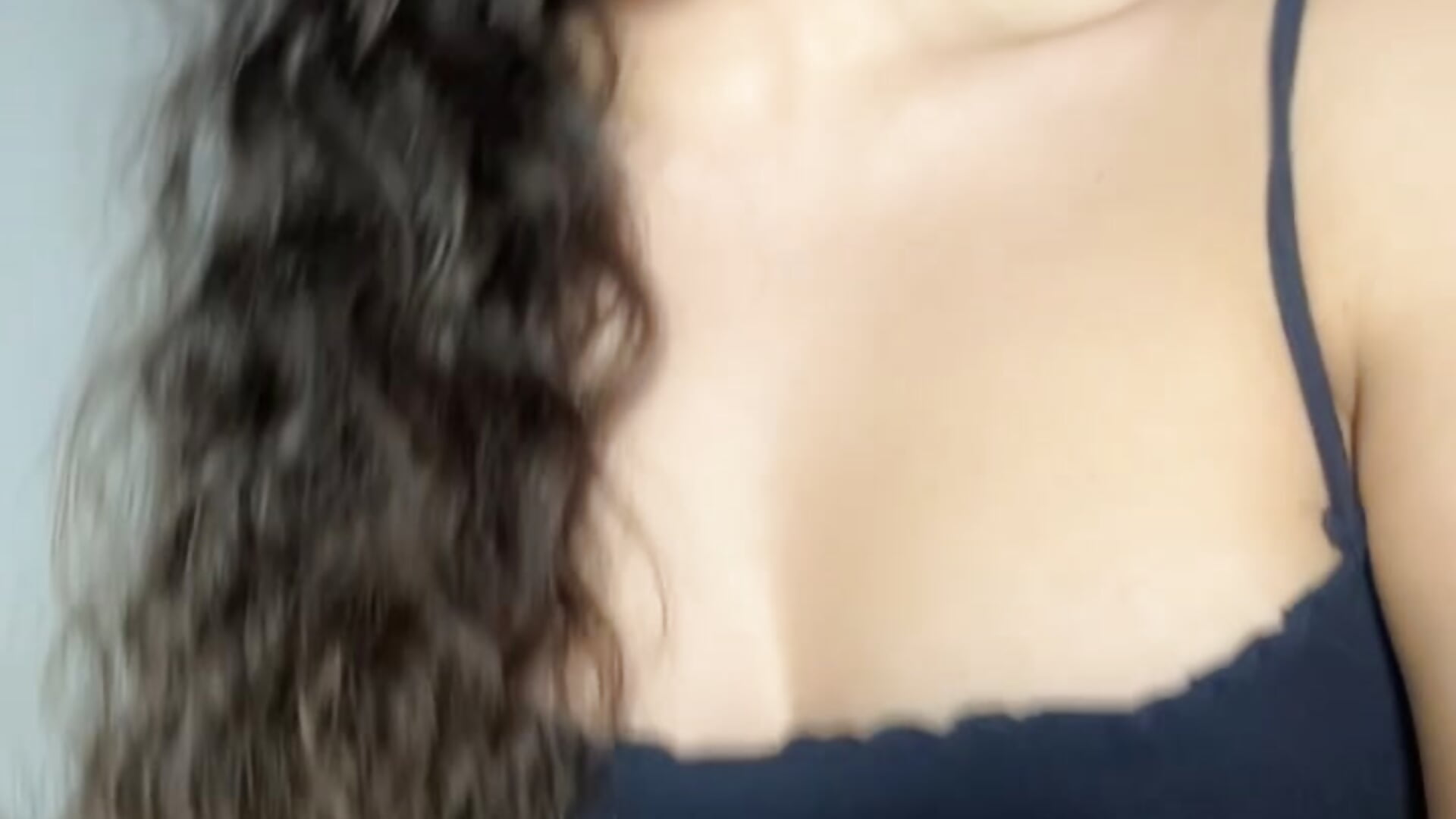 1323C7AB-59AE-4A49-8F12-719C7DB9E32A - video by ArtemisNature cam model