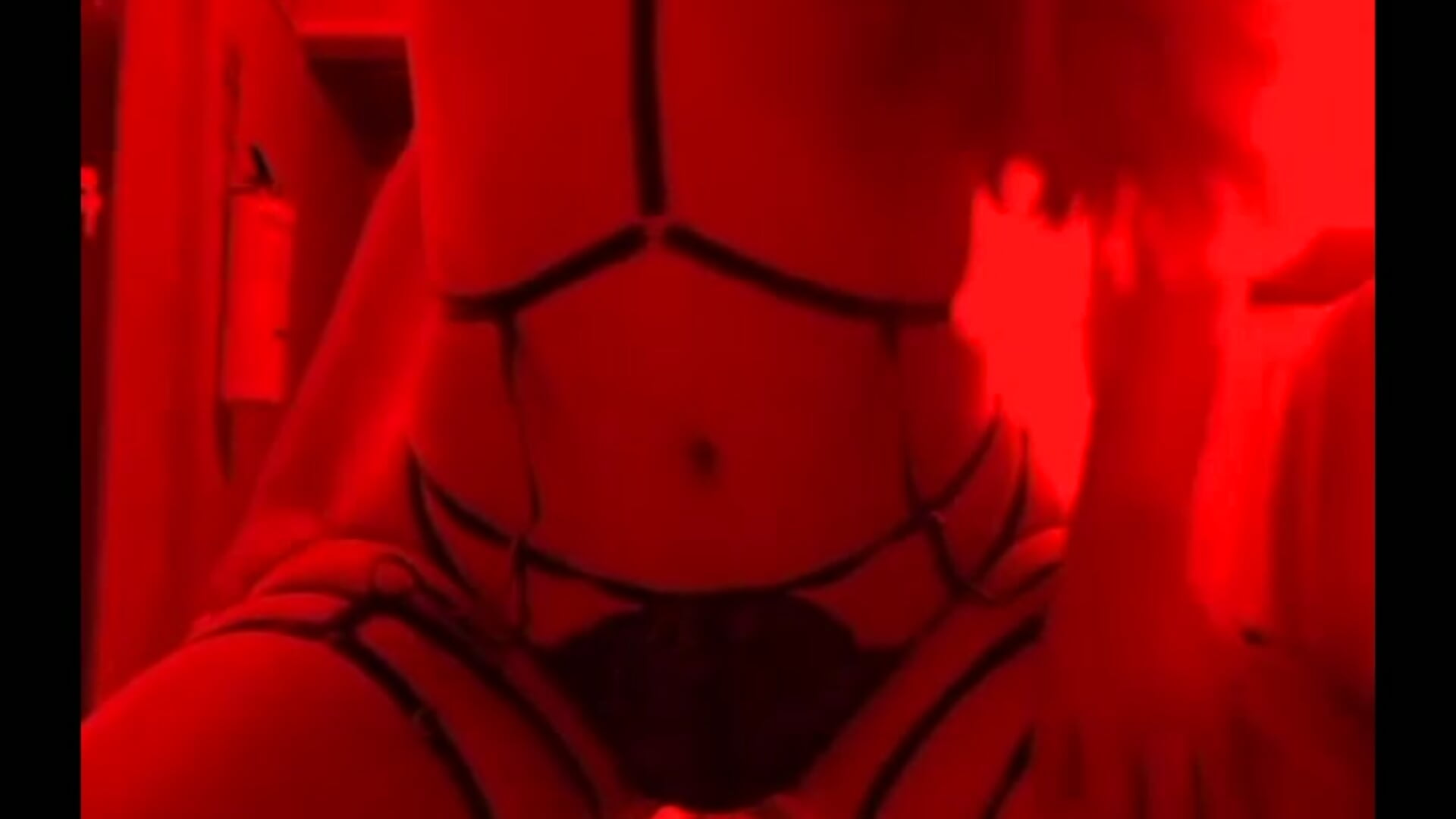 ❤️‍🔥 — filmik Vahiolet_smith, modela(-lki) na kamerkach