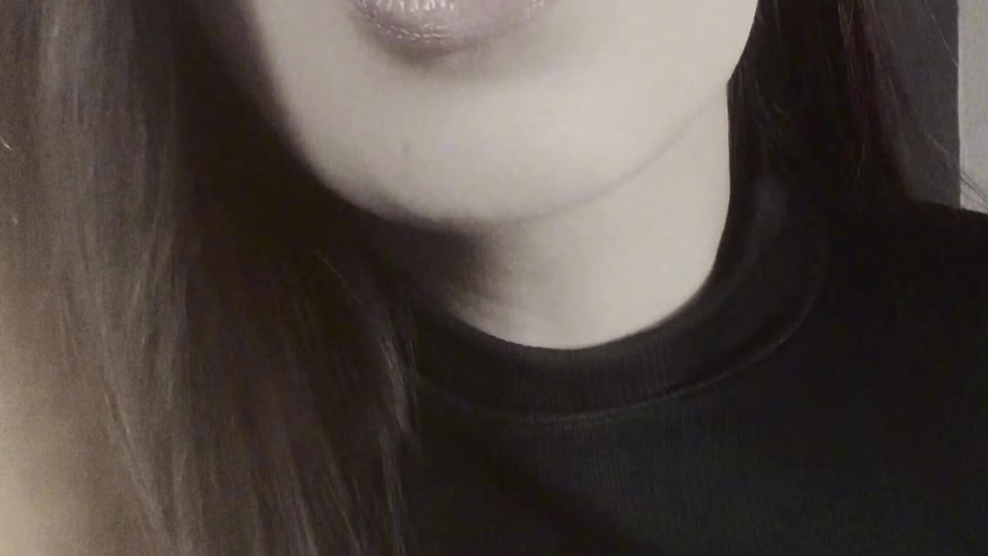 black and white - video by Miiaa_wallace cam model