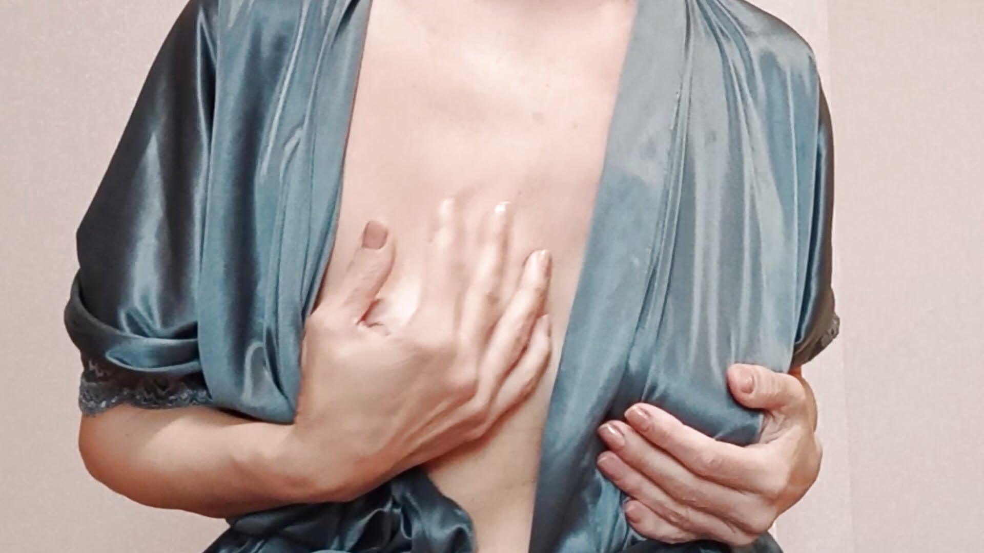 Madam1 - video by Madam-Madam cam model