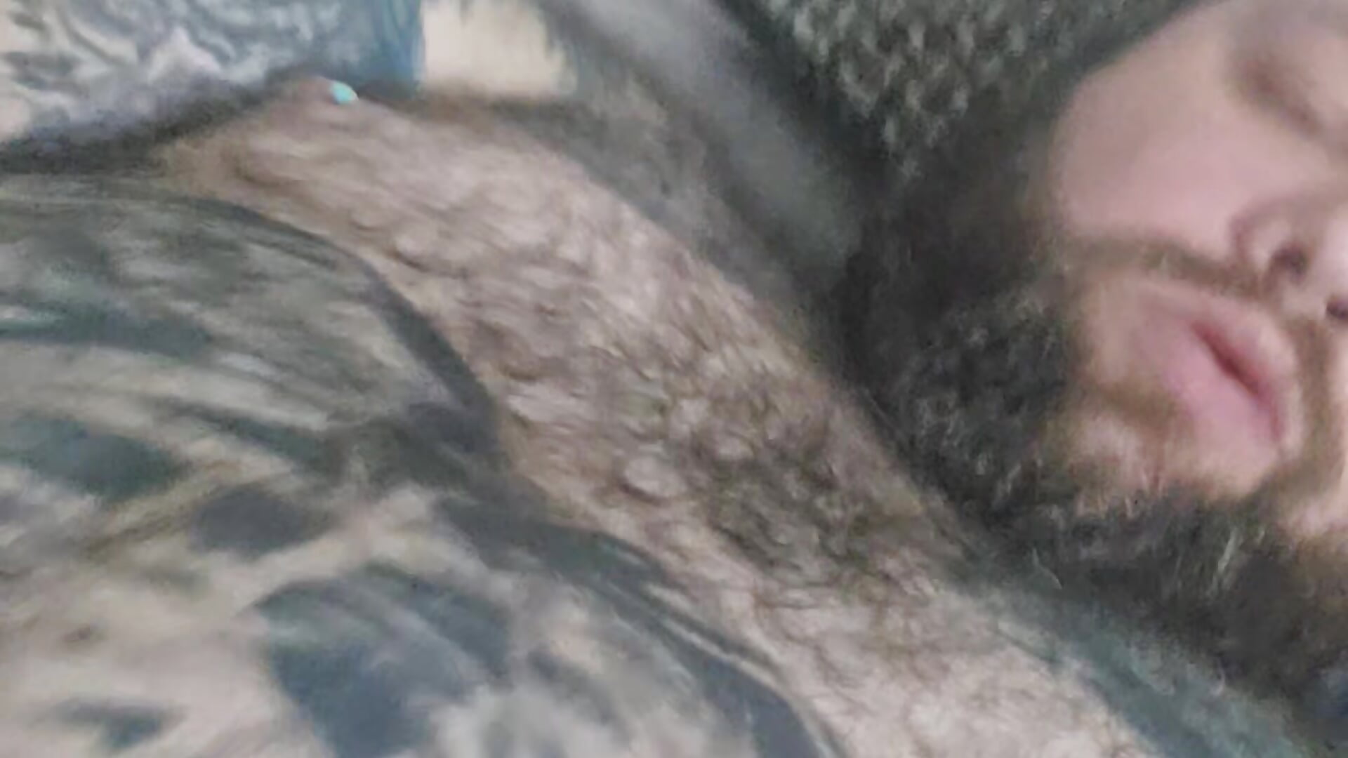 Full body scan - video by Hairybear434 cam model