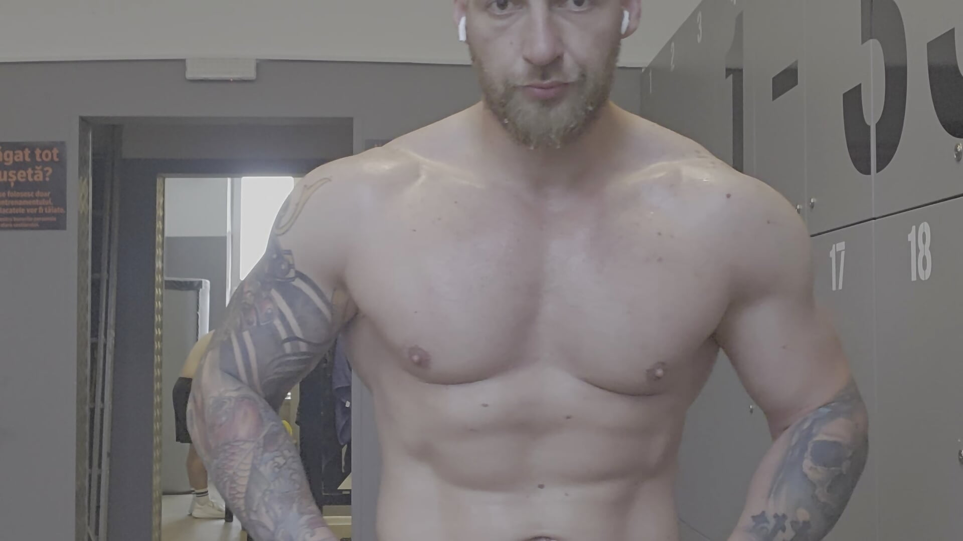 FLEX after gym progressing – video af Alusca