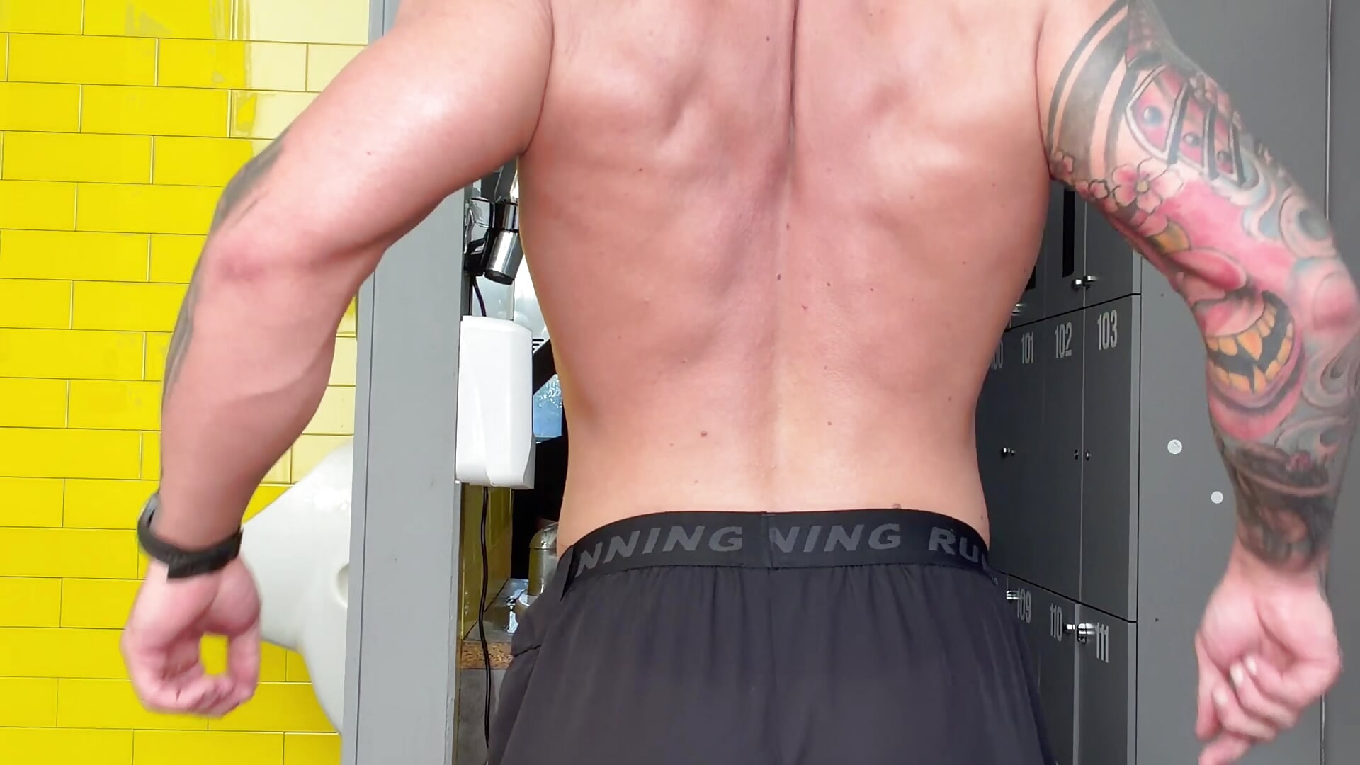 Good pump back - video av TitanInkReal cam-modell