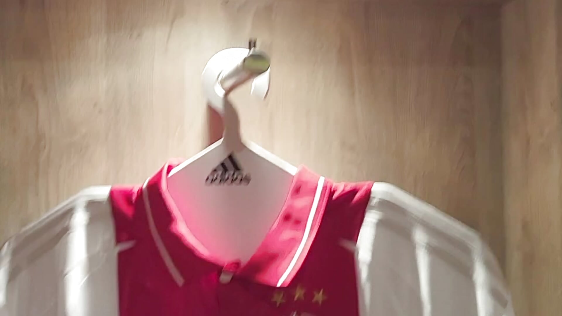 1000015374 - video di Nicolasjlhkjzl modella di cam