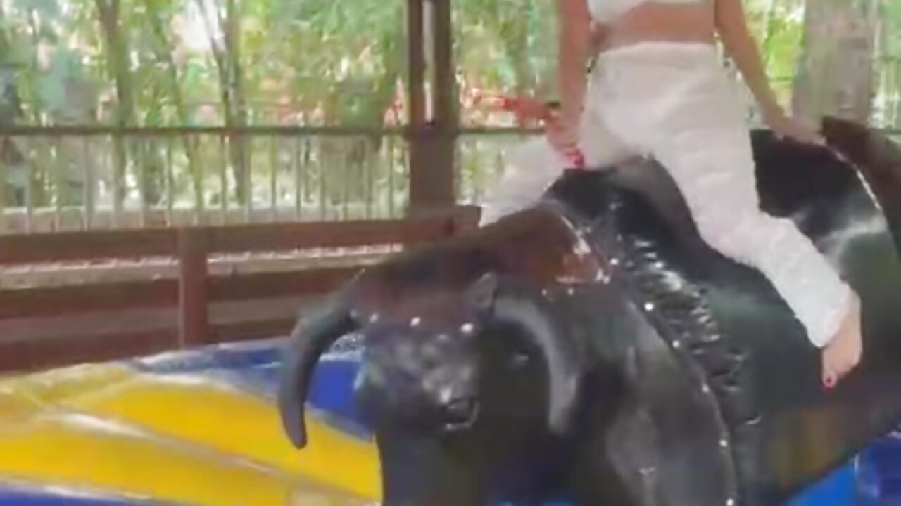 Your favorite cowgirl is ready to ride your cock – видео вебкам-модели Camilaperson