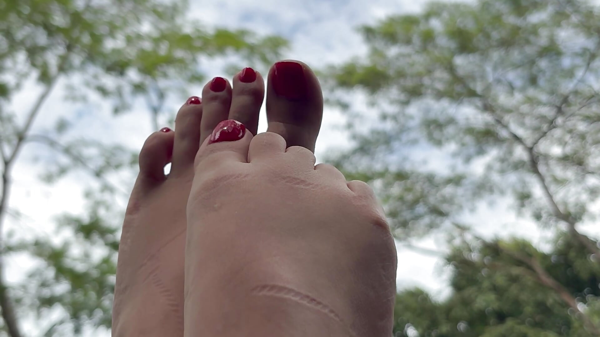 My feet in the midst of nature – видео вебкам-модели Camilaperson