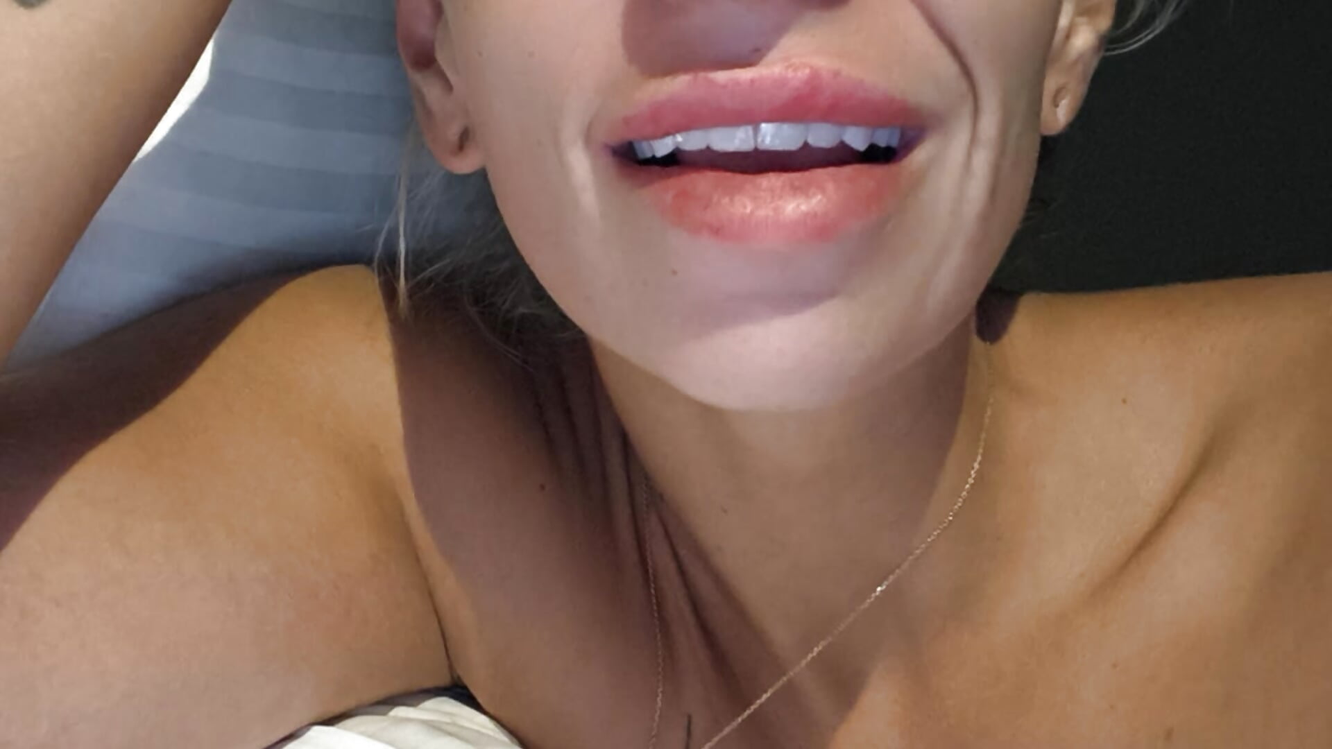 Vermisse euch 💖🫵🏼 - vídeo de la modelo de cam Lexa_xoxo