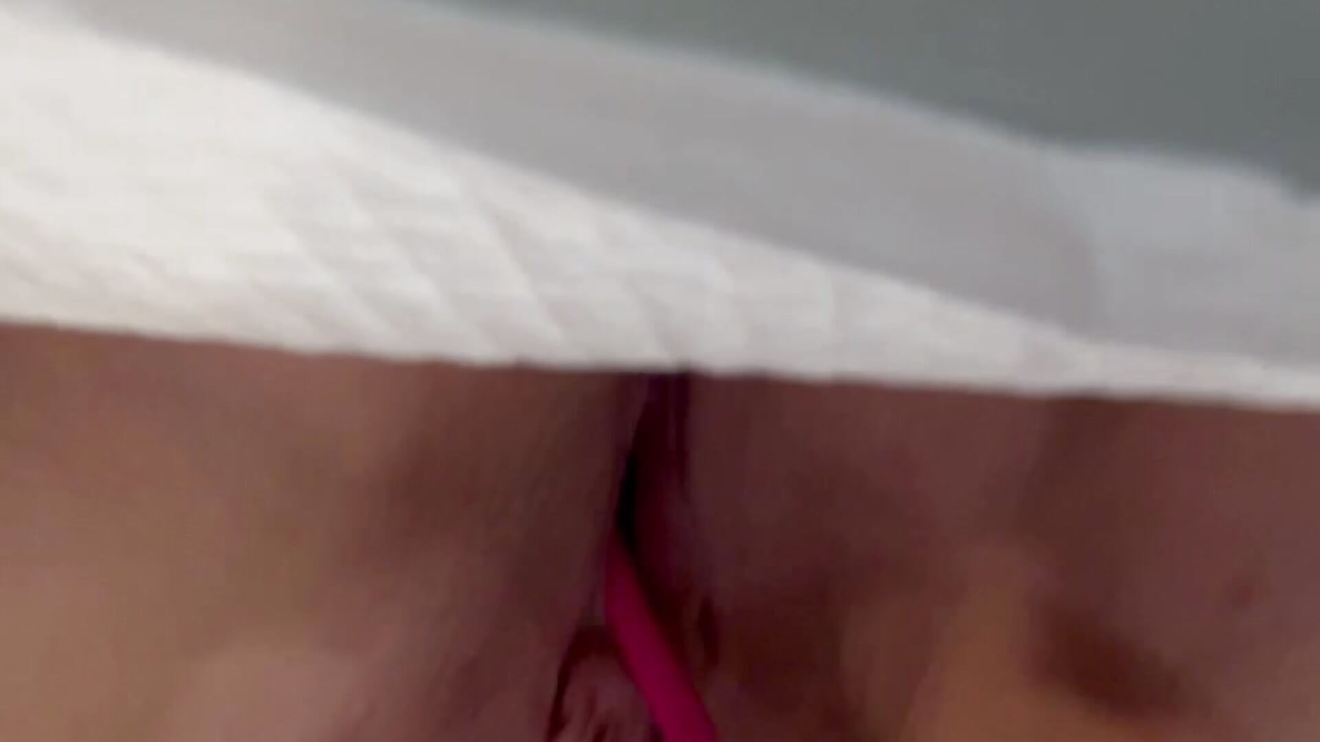 Mmm pussy wet (squirt)💦 - video di Love_Bri modella di cam