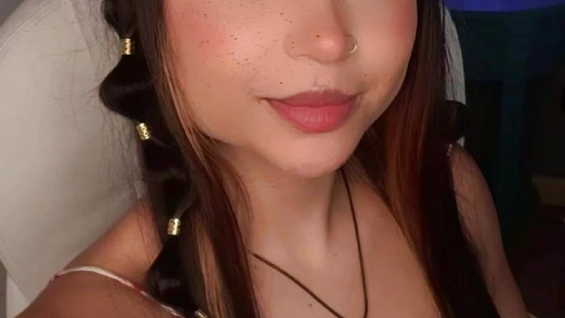 So cute - video by Cleo_hills cam model