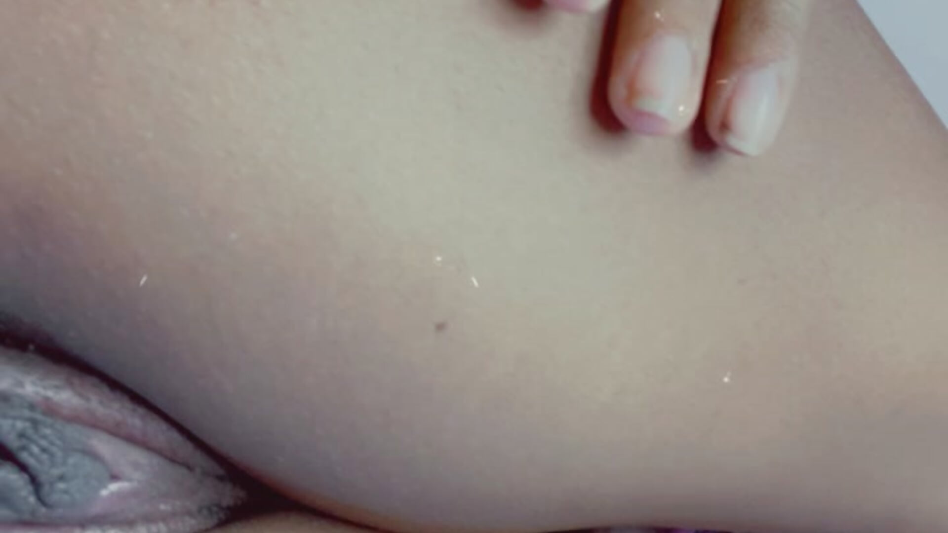 Umm, delicious pussy - video van Meganbarko1 cam-model