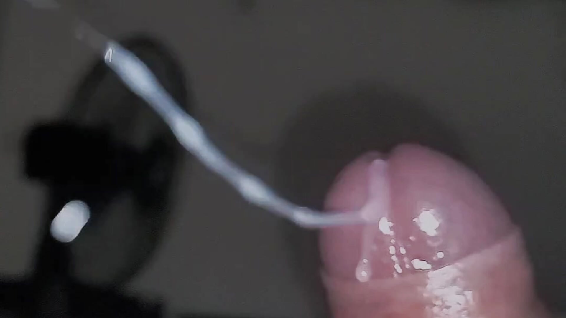 Fully Loaded Cumshot - KalahariBul adlı kamera modelinin videosu