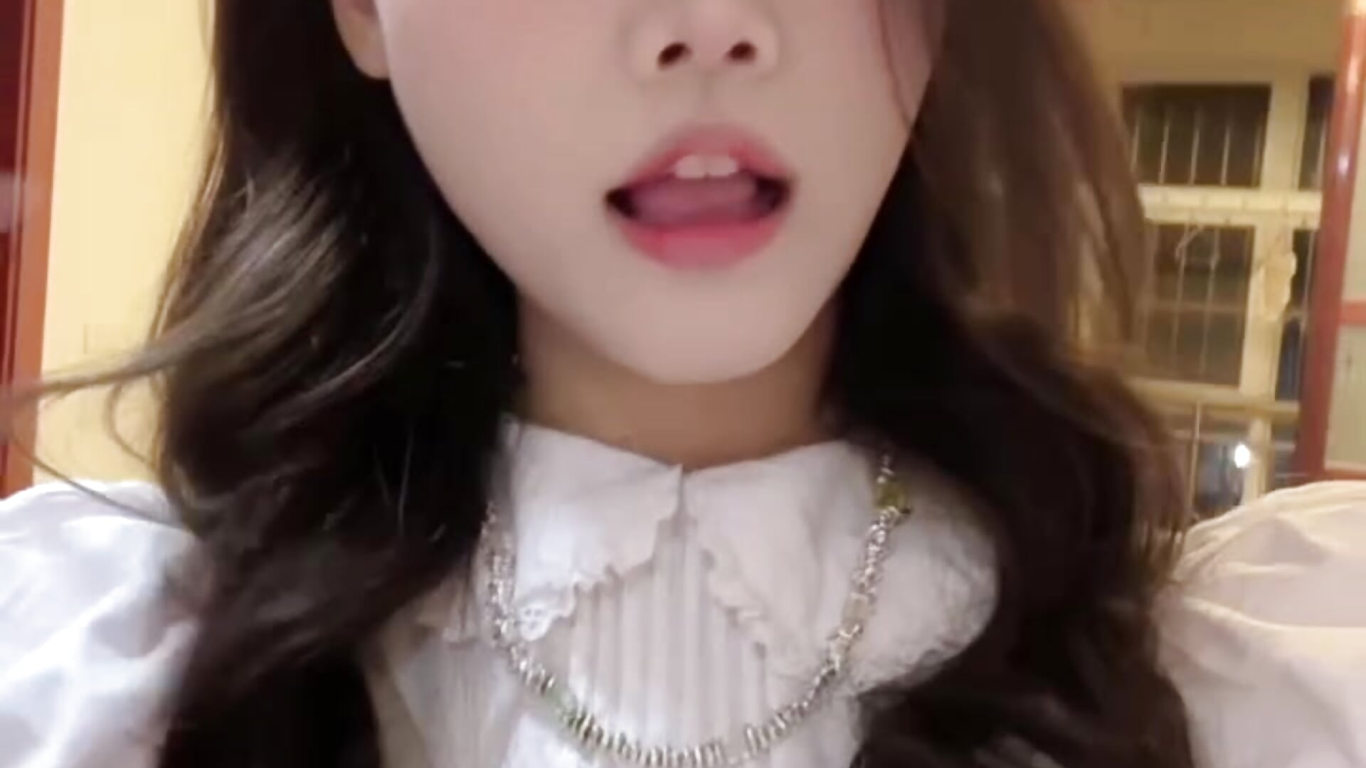 我是一号女嘉宾，33