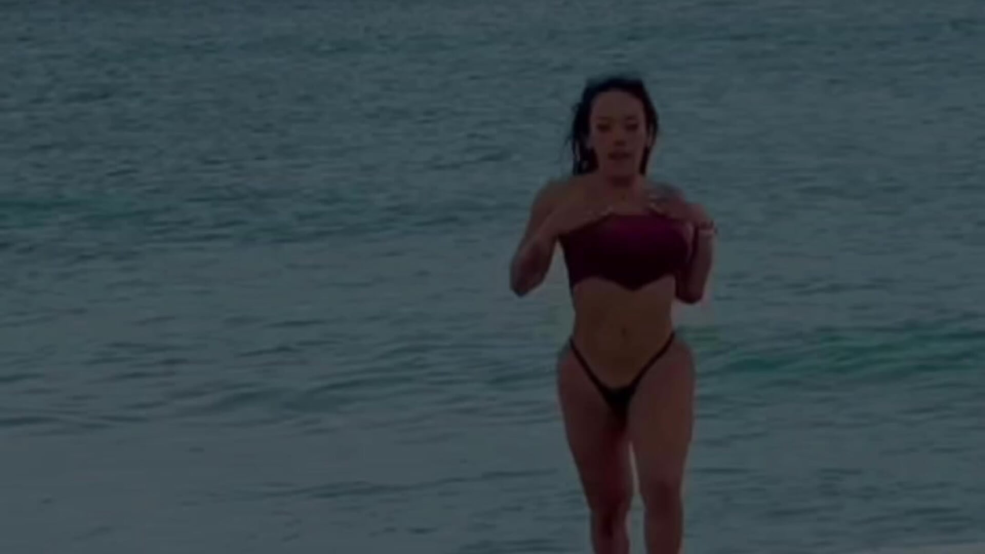 copy_2E0782CD-9630-458B-843B-6CB3CD6974DA - video av LushianaFitness cam model