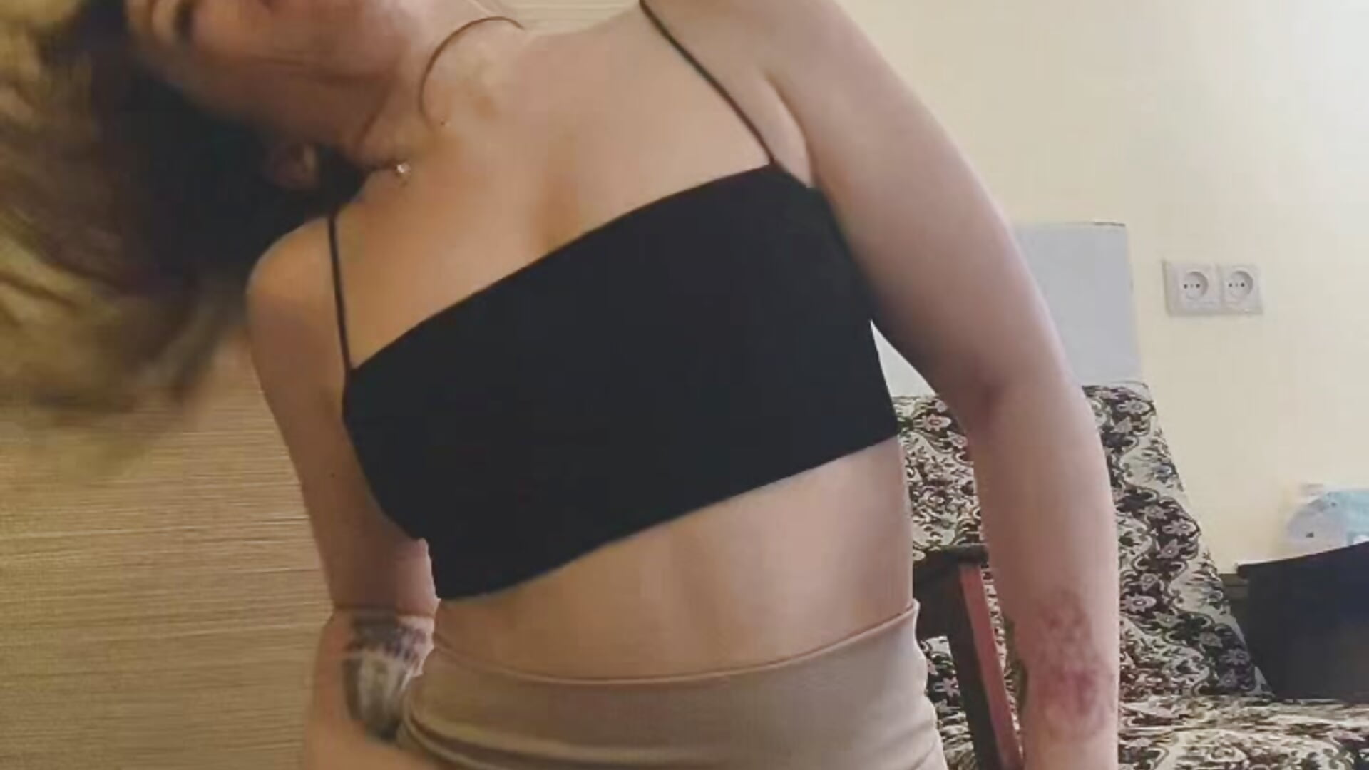 eb0d6019e6524c738f9f81bba0cab6b6 - Sativa017 캠 모델의 동영상