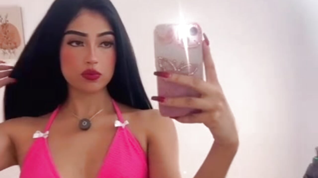 WhatsApp Video 2026-01-26 at 2.54.59 PM.mp4 - video van Mia-Monroe cam-model