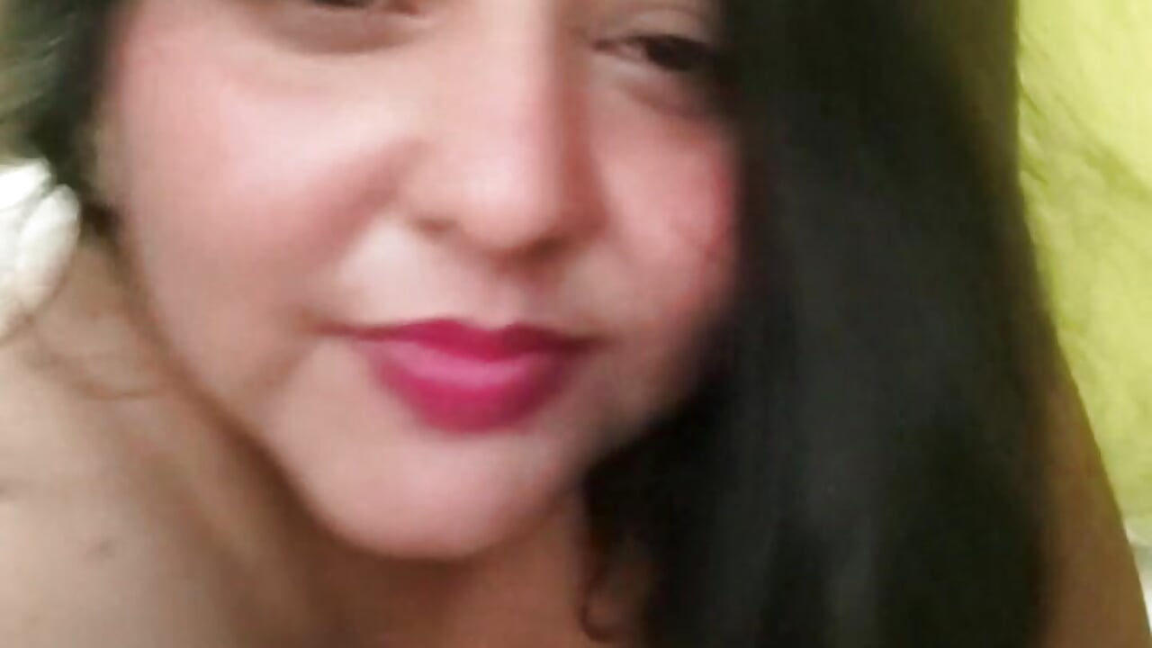 privadito de colt - video di Mami-y-Papi2 modella di cam