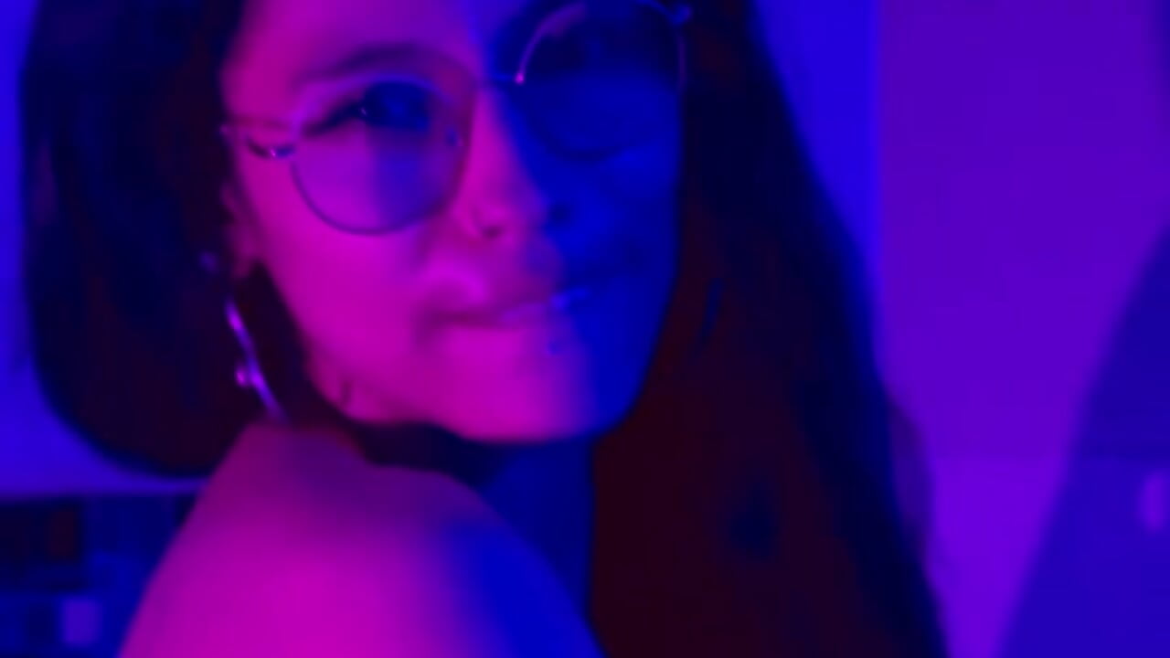 Video de WhatsApp 2025-07-14 a las 22,48,19_a65ebcd5 - video by MIAUTENA cam model