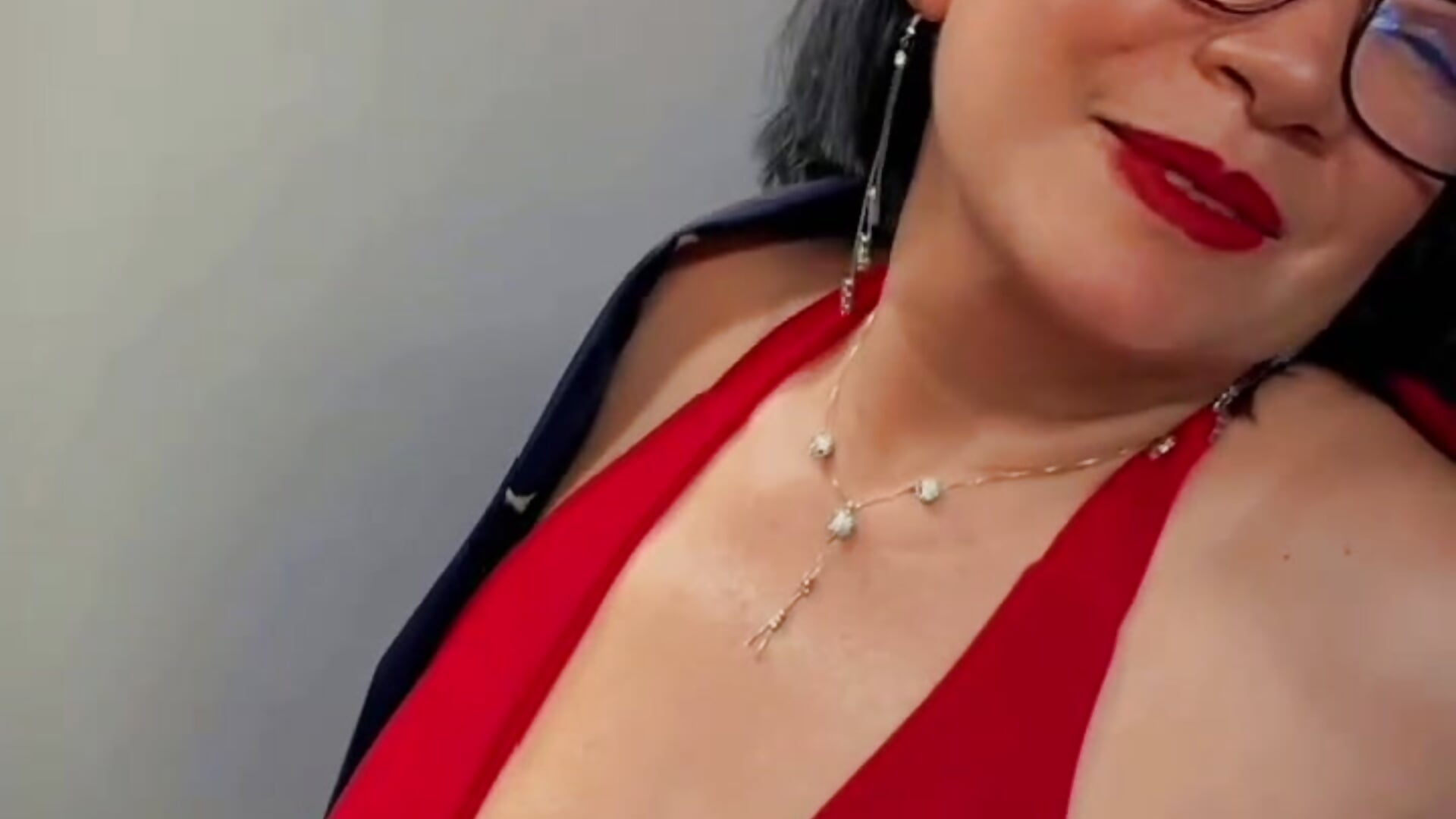 Happy Independence Day!! Join me to celebrate this special date 💙 - video by Madame_Jay cam model