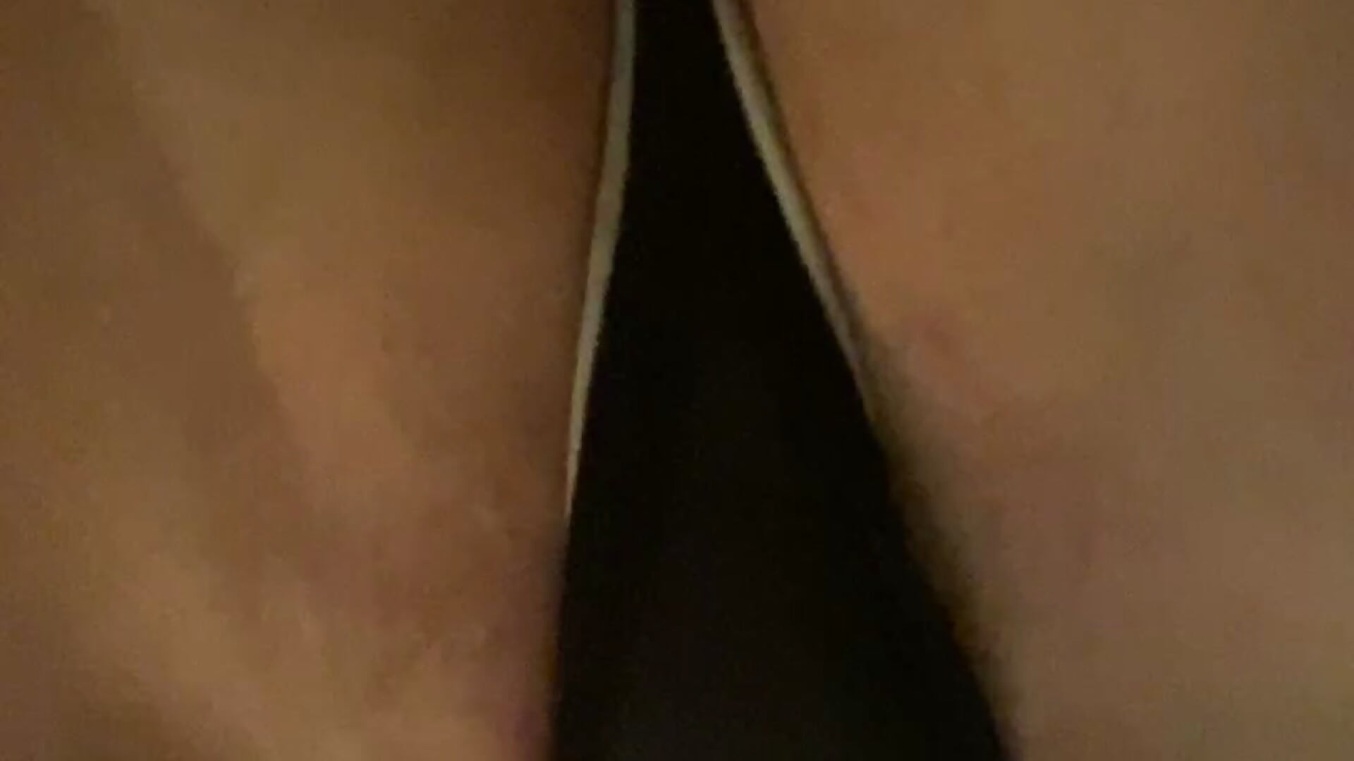 Freal on a leash - ellenbluejay主播的视频