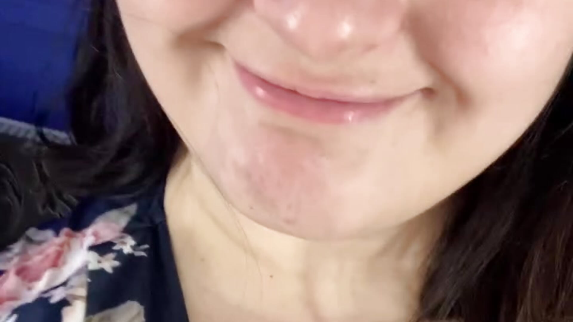 Have I nice cleavage? - video by hungry1bunny cam model