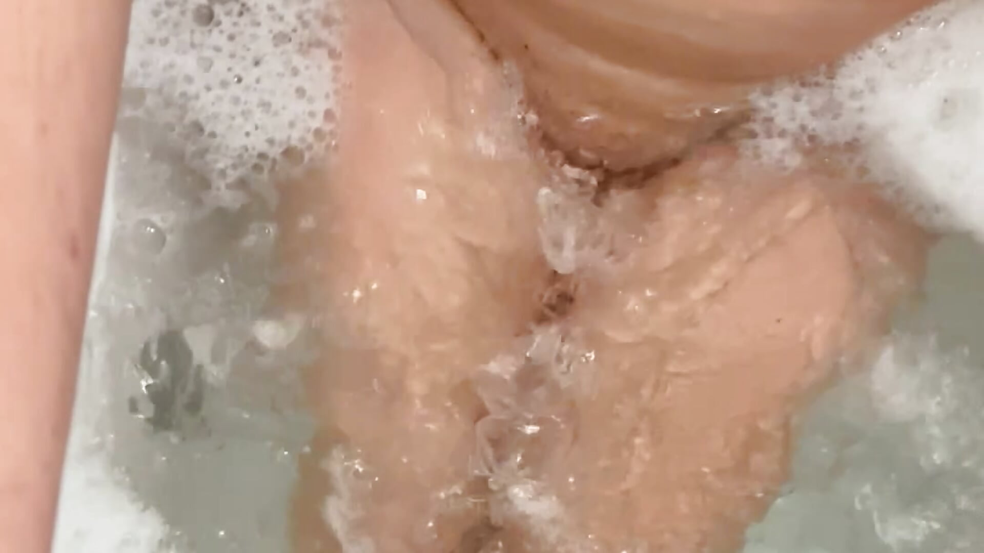 Naked in whirlpool 😃 - βίντεο μοντέλου Dagmar92