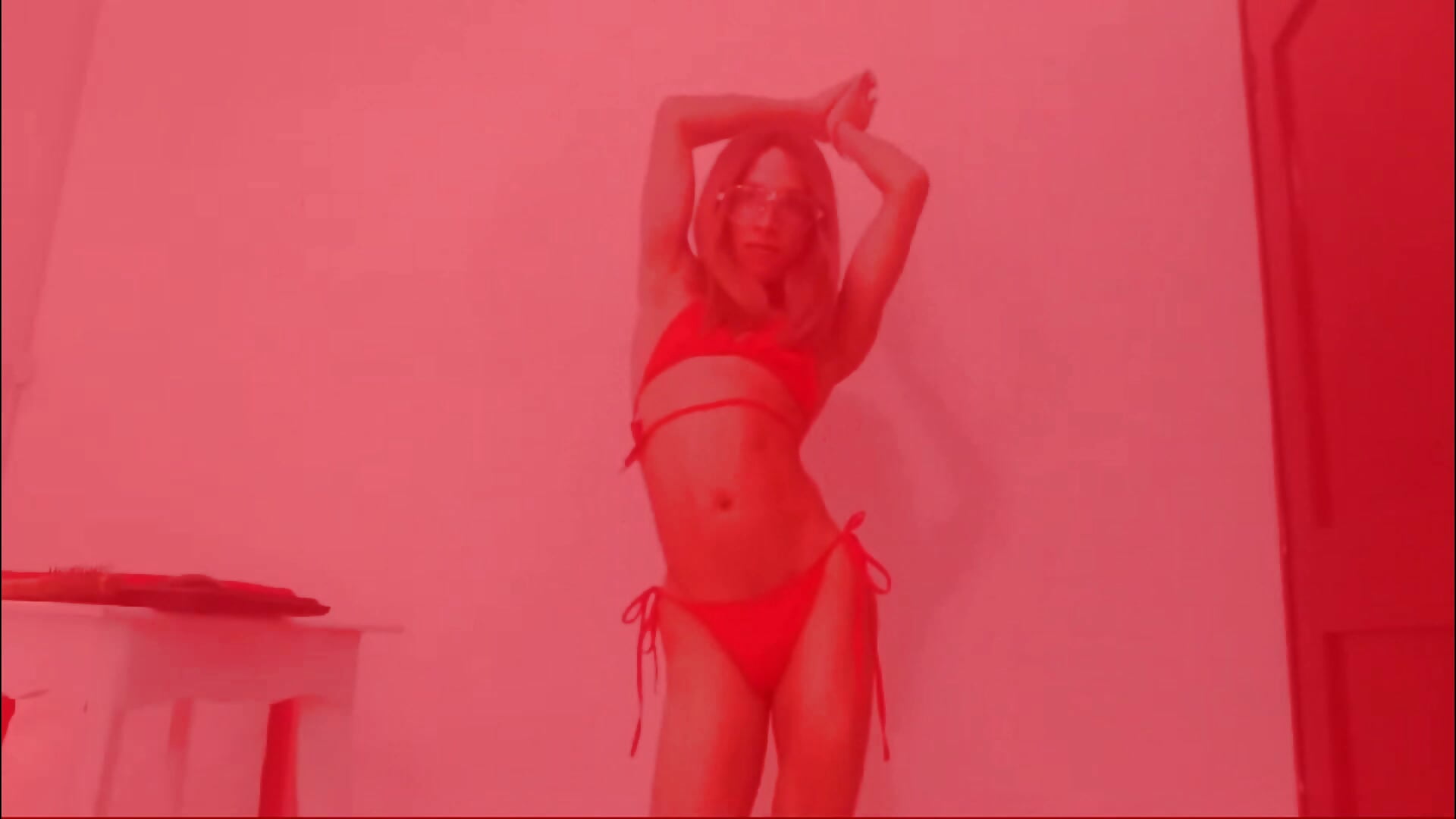 Sexy dance - video by jupiter_asher cam model