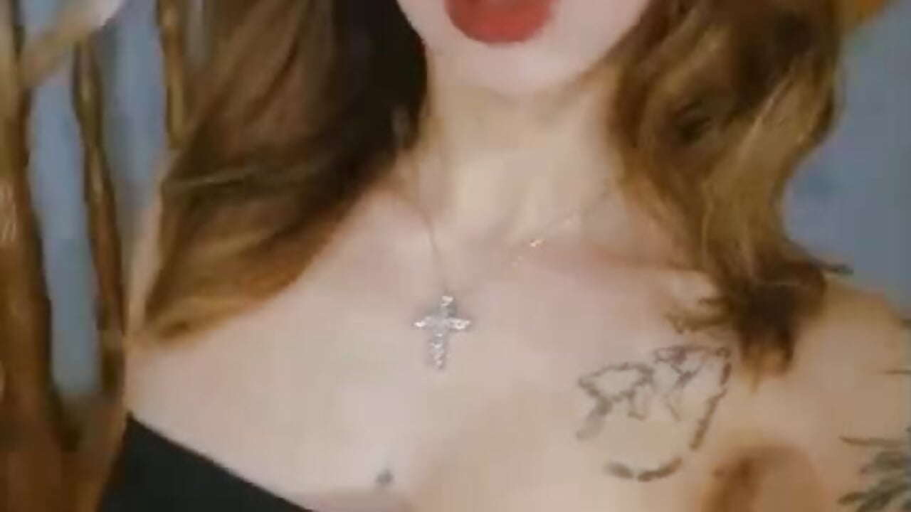 Kisses - video scarlett_buttock kameramallilta