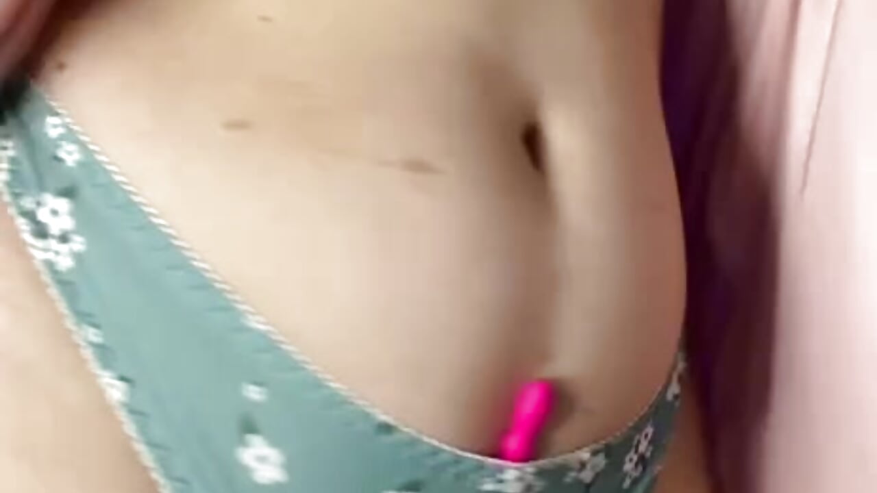 I invite you to my juicy Halloween party on Friday! I'll be waiting for you ehehehe - vídeo de Margot_Ocean modelo de câmara