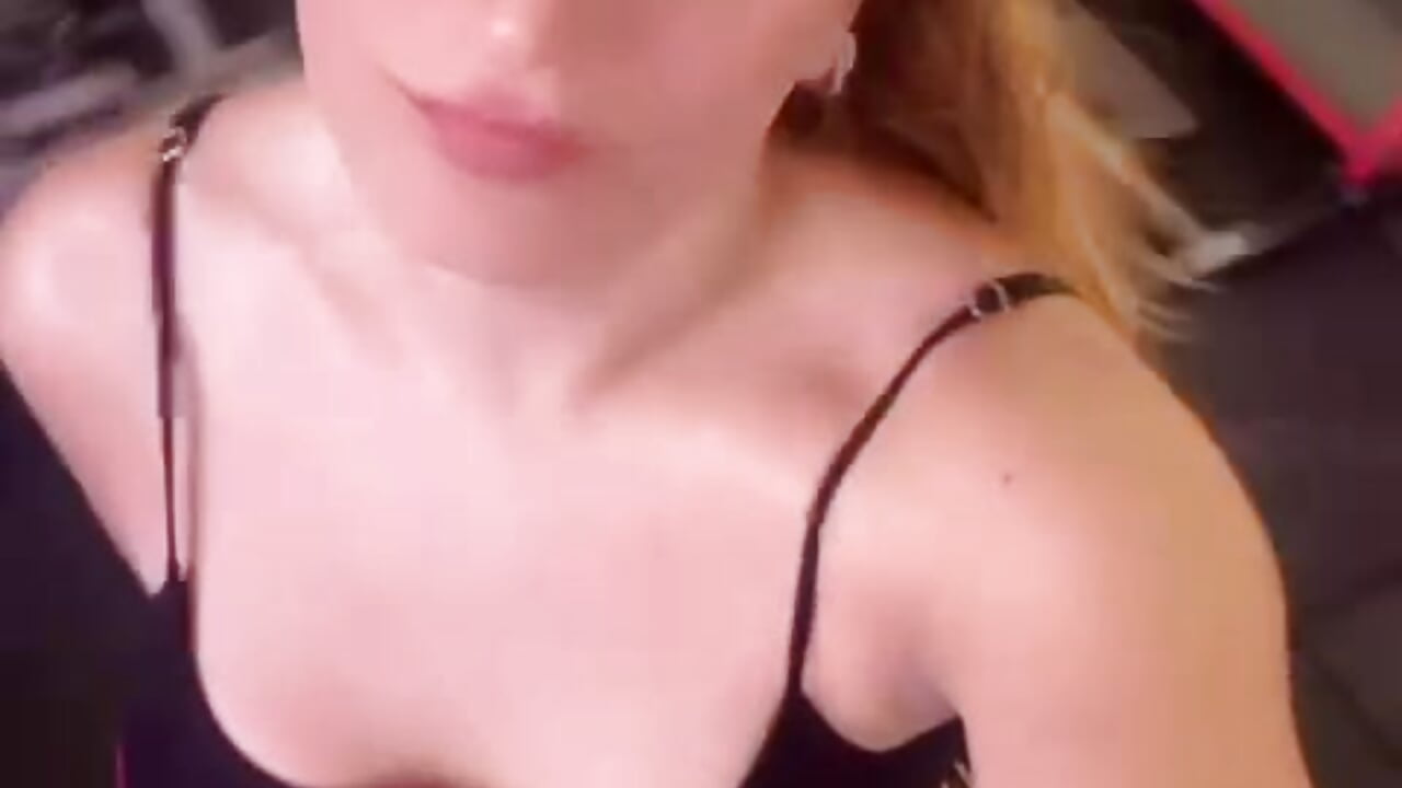 . - відео від вебкаммоделі luizacandy