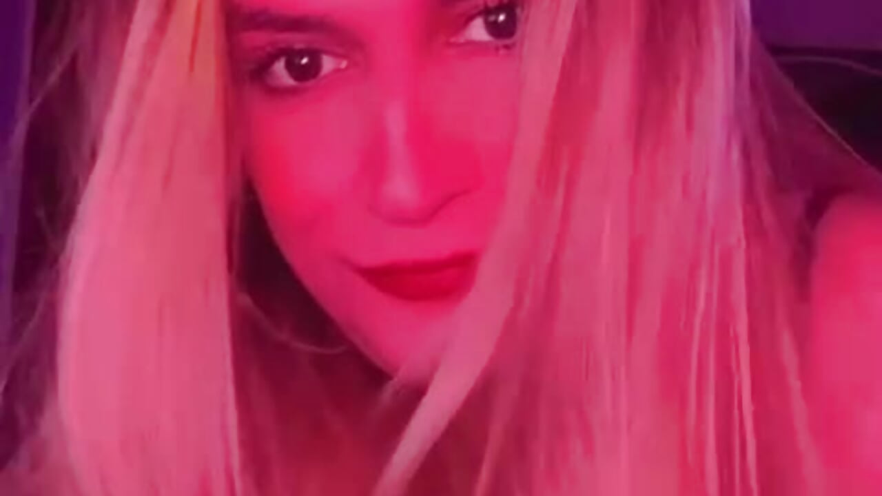 ;) - відео від вебкаммоделі luizacandy