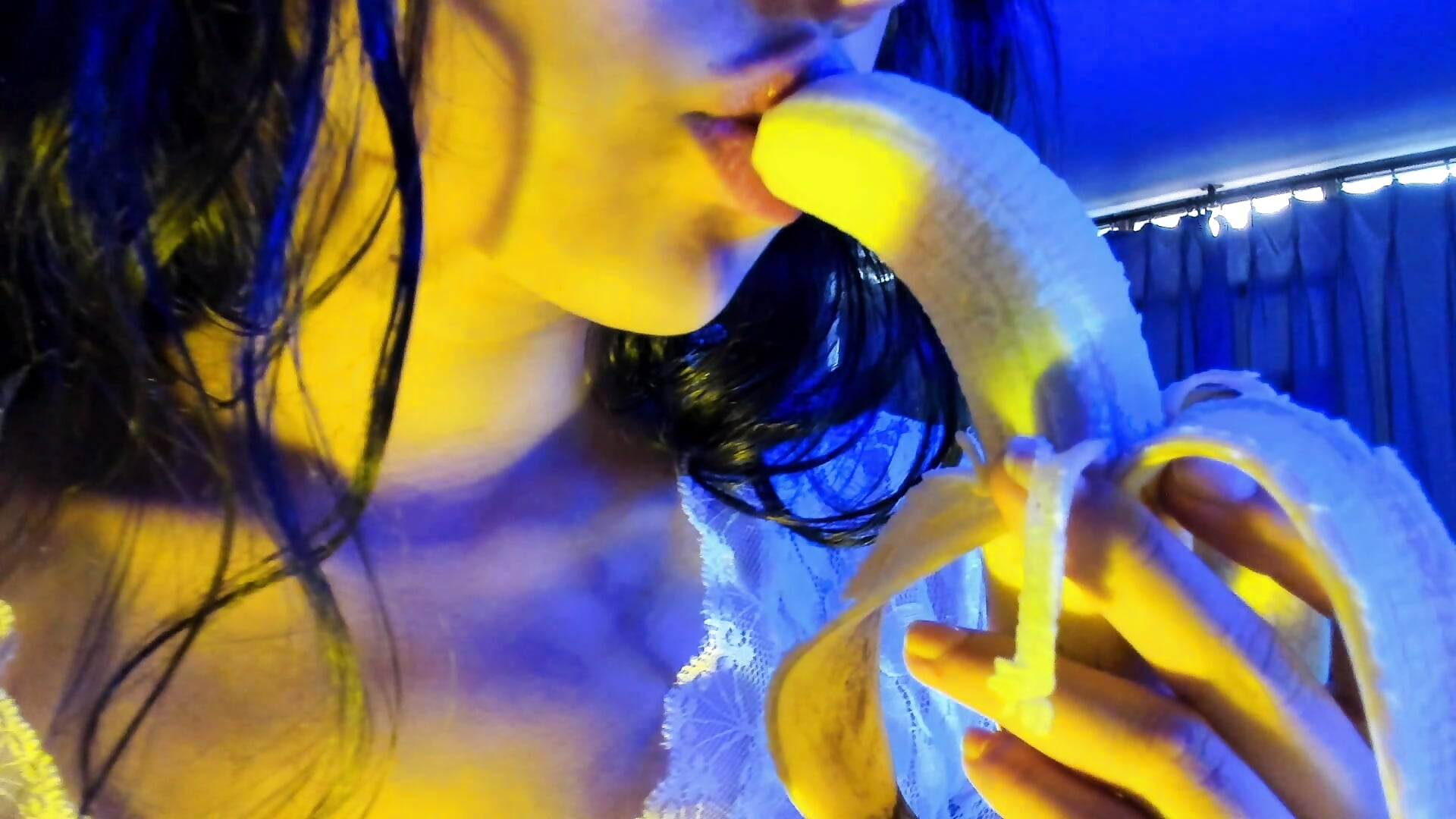 MMM BANANA 🥴