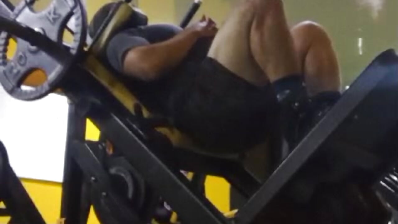 Legs Hards!!! - video by Luke__09 cam model