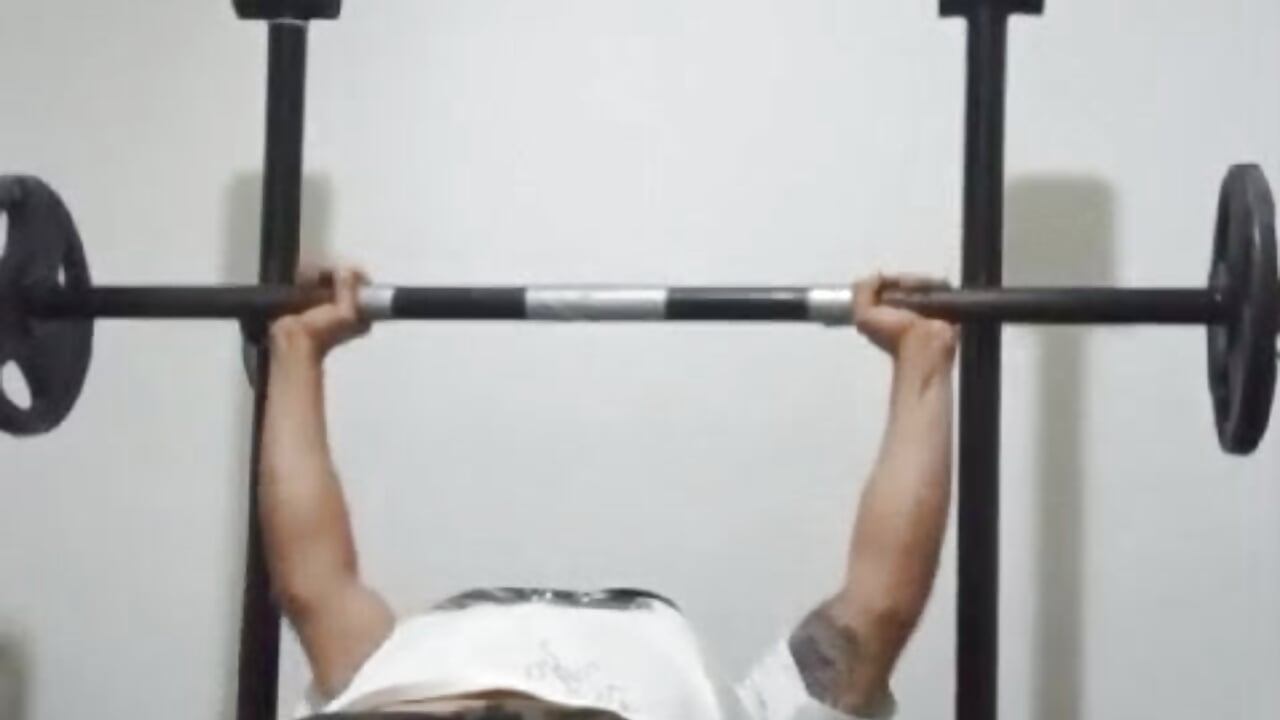 Chest day - video by Luke__09 cam model