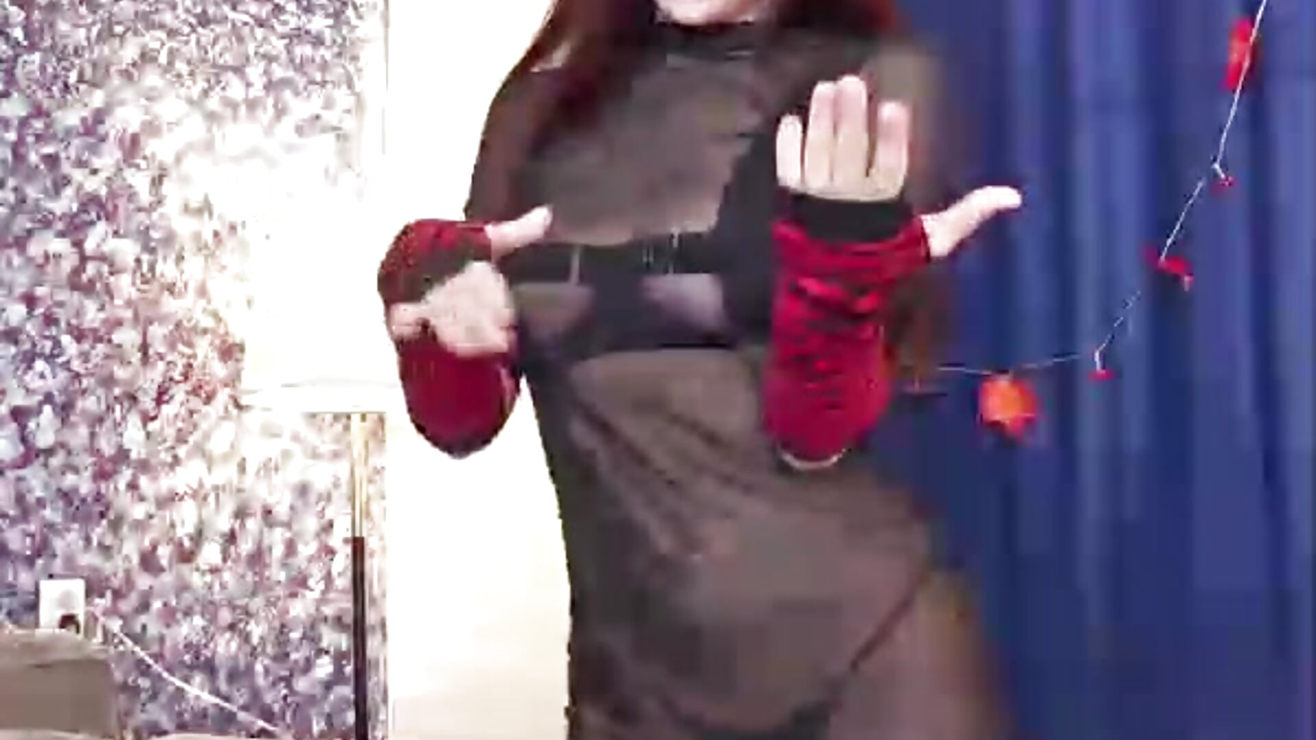 MAvis dance - video oleh Miss_Mia_Murr kamera model