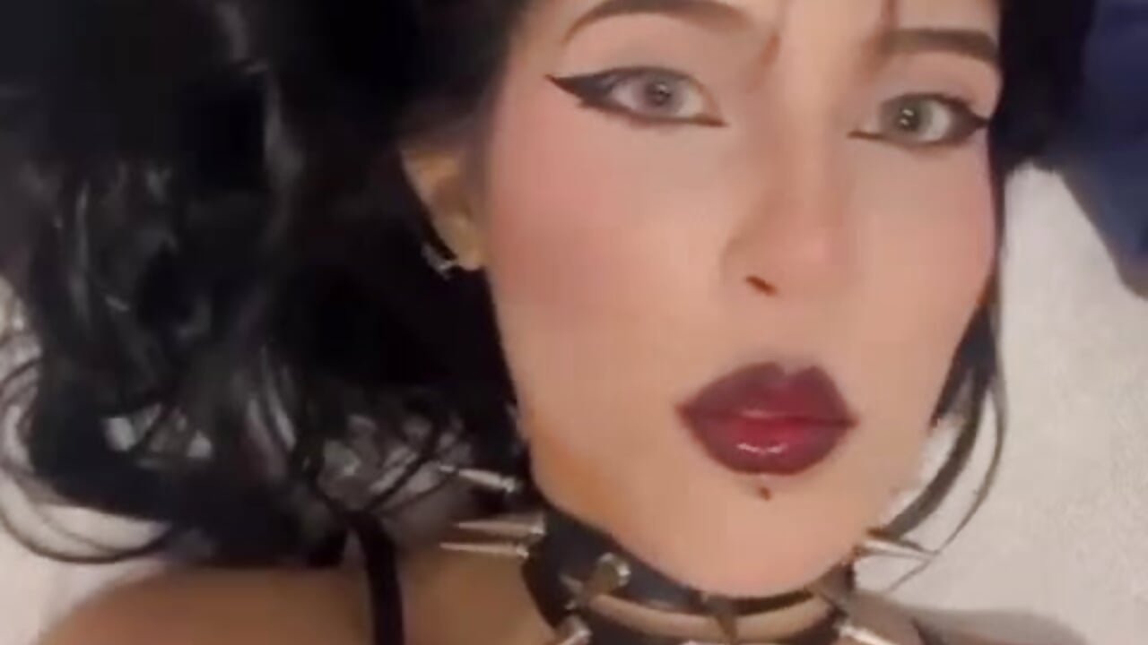 𝔏𝔞 𝔰𝔢𝔡 𝔡𝔢 𝔩𝔞 𝔬𝔰𝔠𝔲𝔯𝔦𝔡𝔞𝔡 🩸🕯️ – video od webkamerové modelky bellatrix25