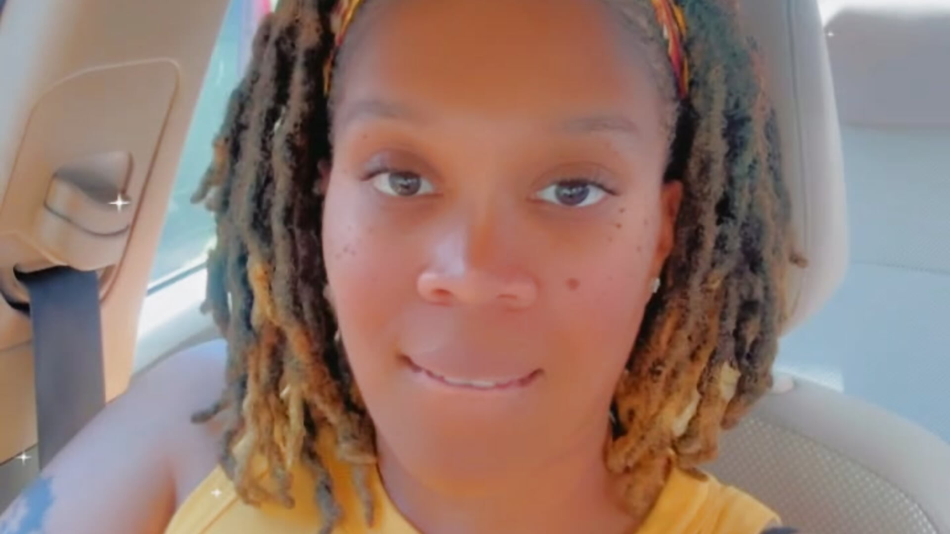 filtered-A1512FB6-01DD-4607-823D-4A6DFEBBEA64 - vídeo de SheCornbreadFed modelo de câmara