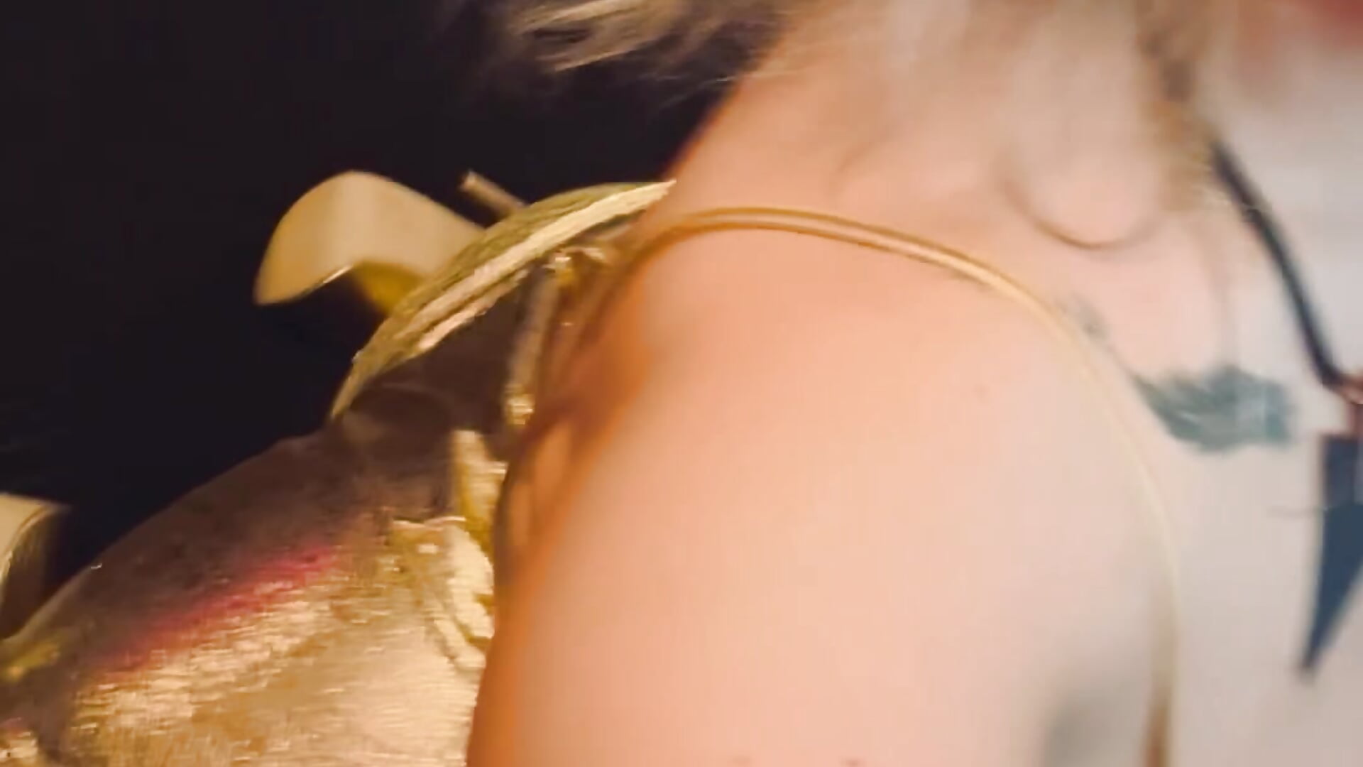 ….bloody NEEDS😈🫦 ma voice n smoke🌬️ - video by ZoeMesmerize cam model