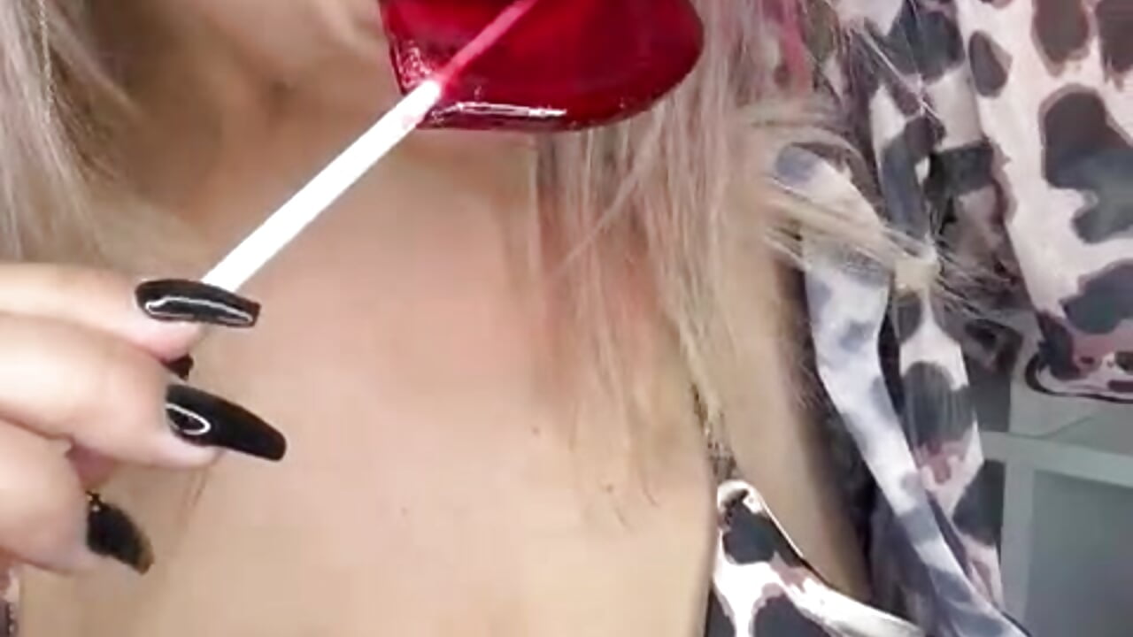 Could we have a TREAT? I LL REPLACE MY LOLLY WITH...uhm?😈🥰💋🤗 - video by ZoeMesmerize cam model