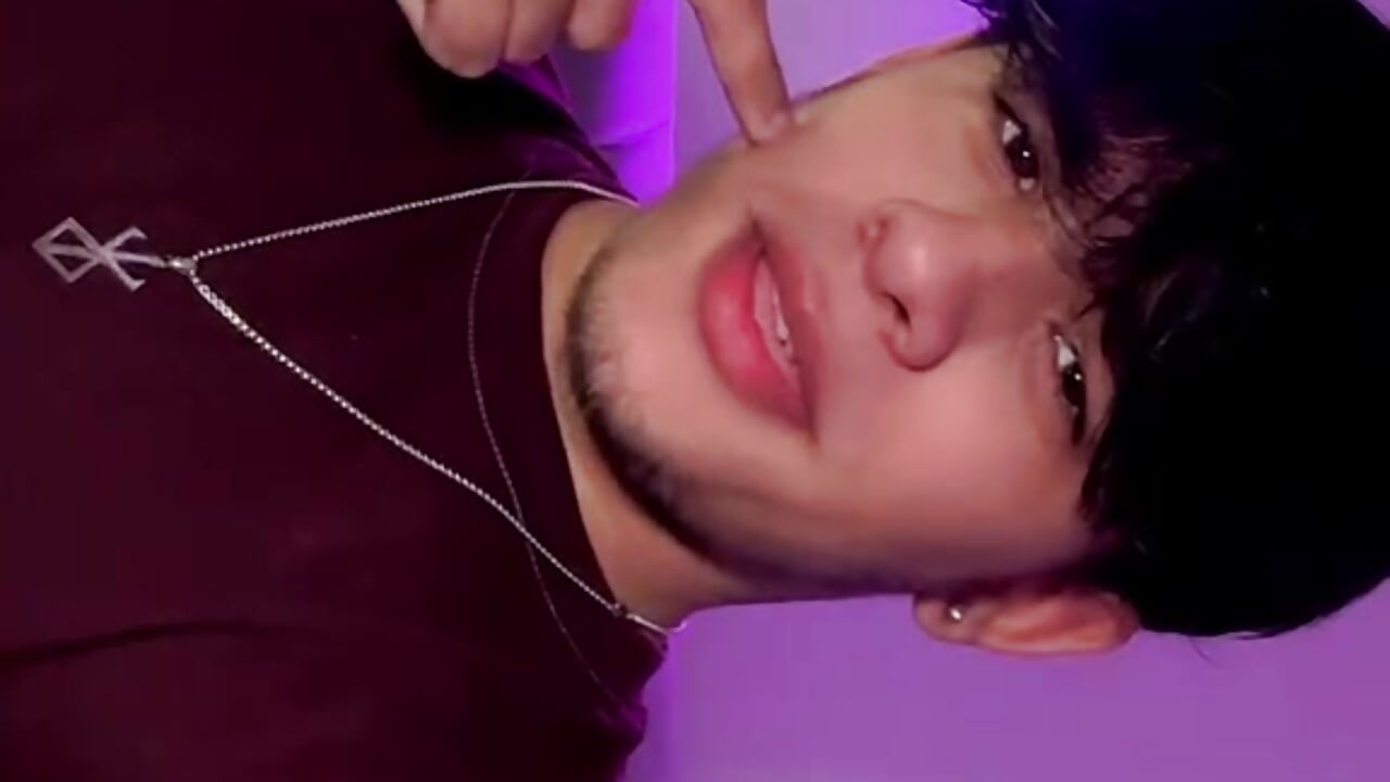 IM FEEL PLAYFULL SOMETIMES💀💀 - فيديو من LuciferM_Star موديل الكام