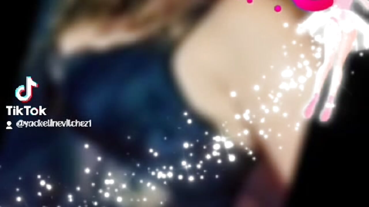 About me ♥ - video by Halimer_cosio cam model