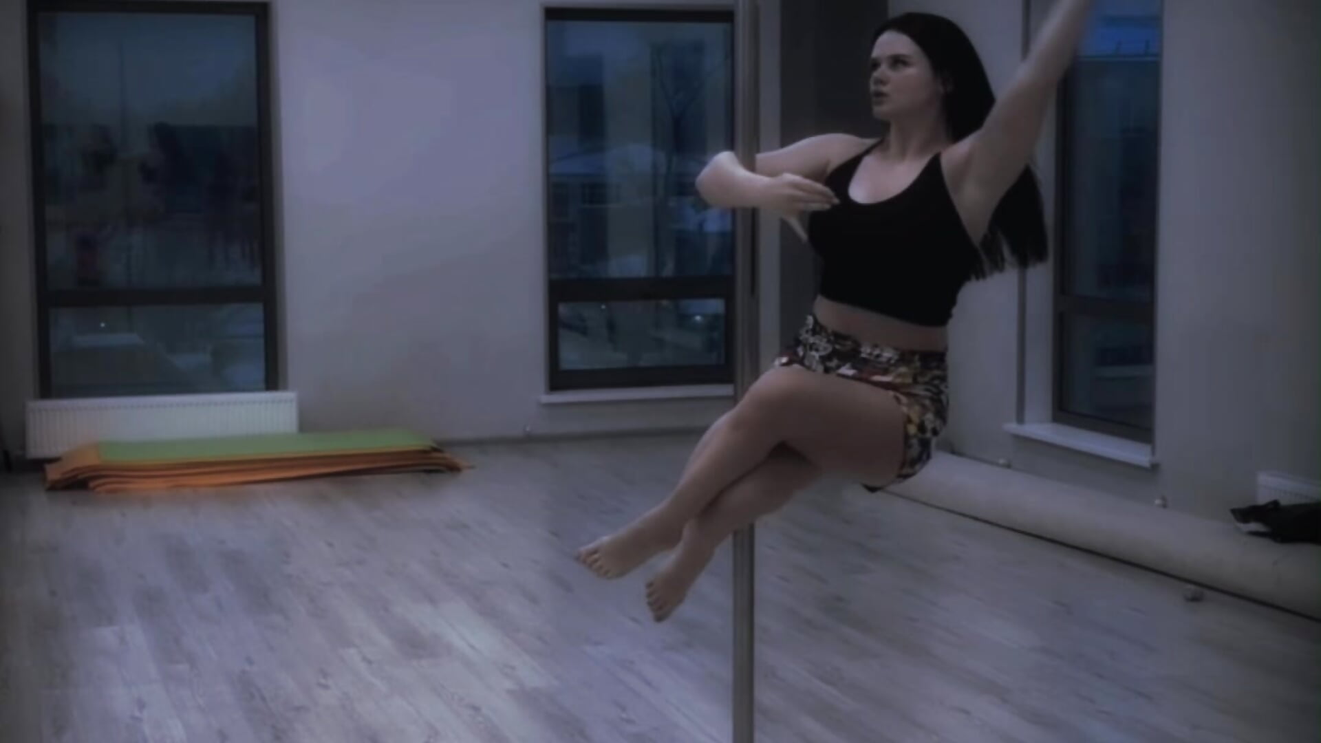 poledance - Vídeo de Lora_Cain, modelo de vídeos