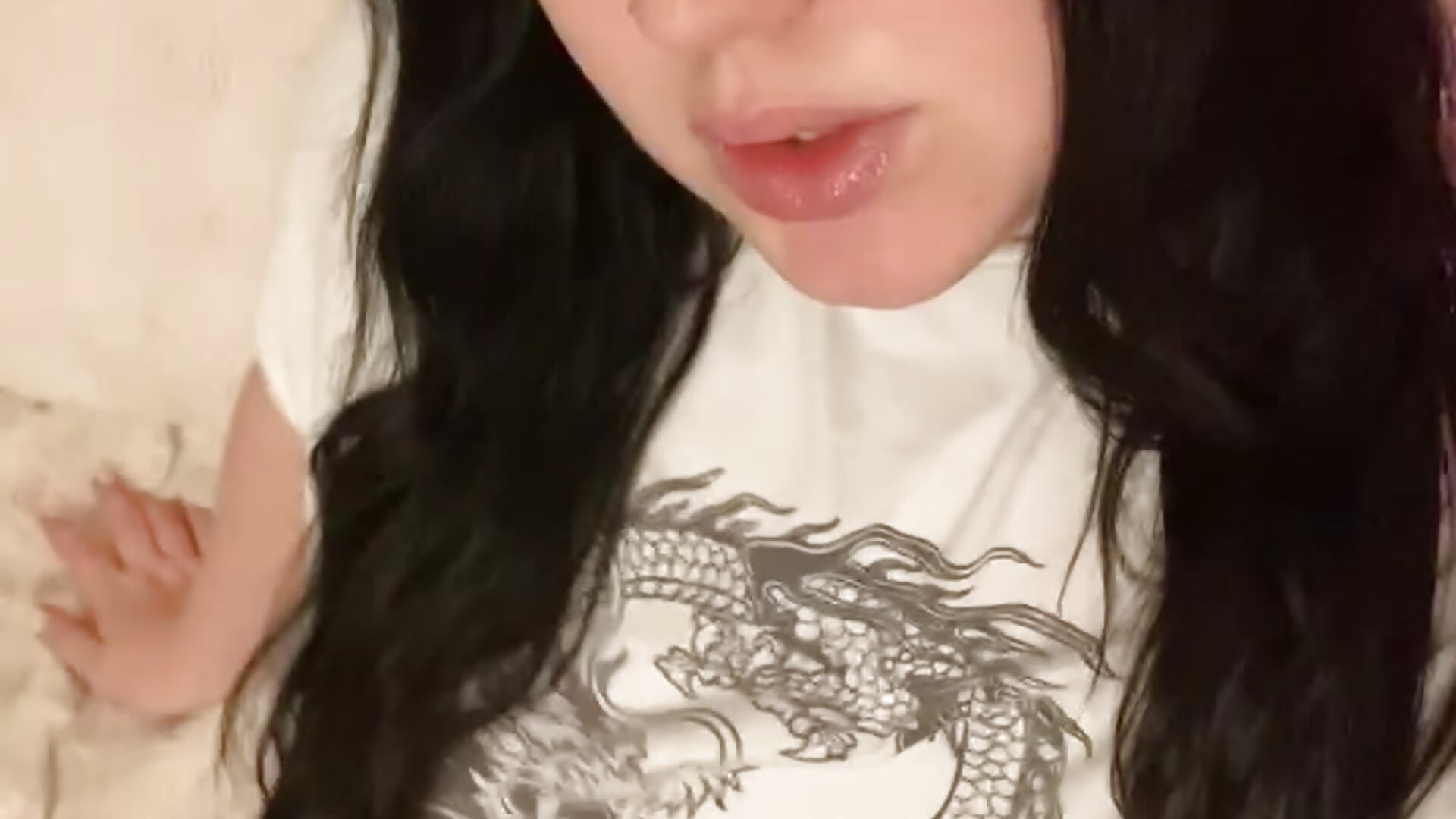 👀