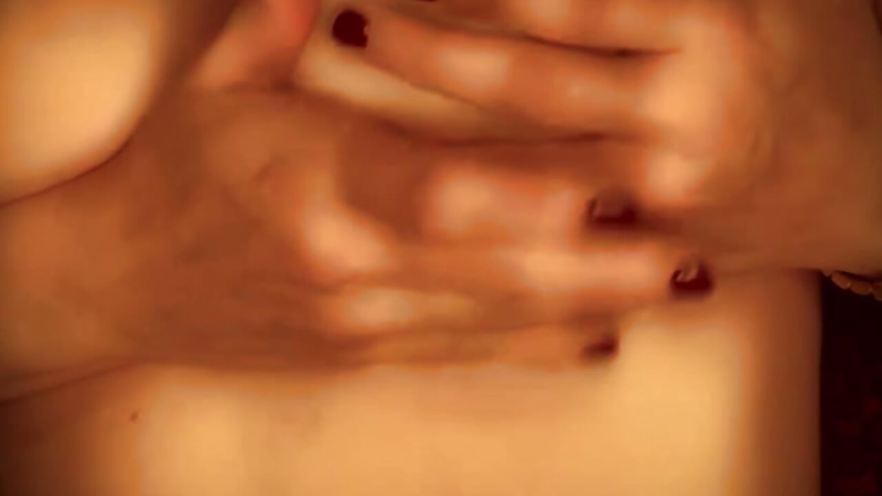 Titty play