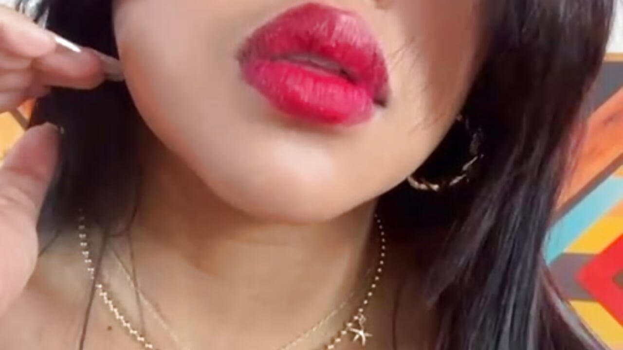 Ey!! - відео від вебкаммоделі NaiirobiSwan