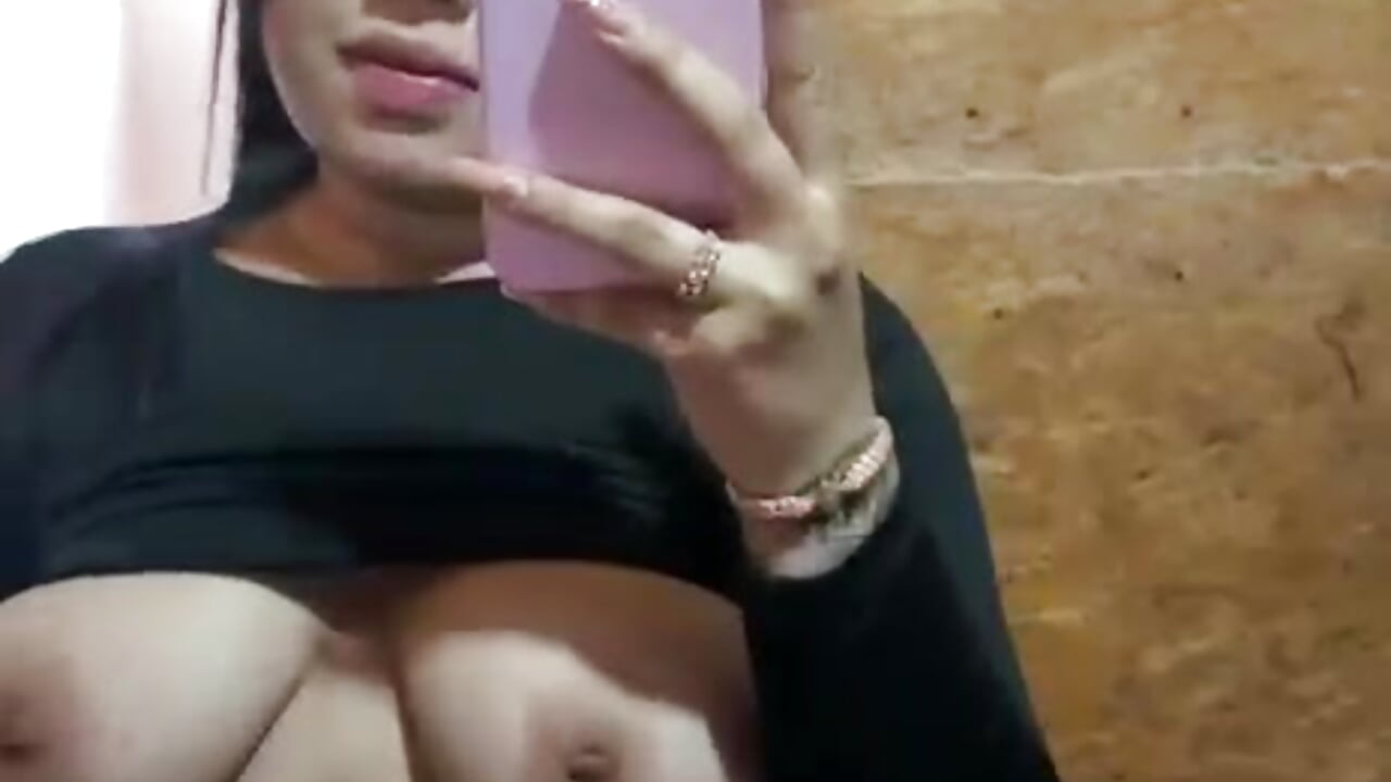 Do you want to play with my titties?🍒