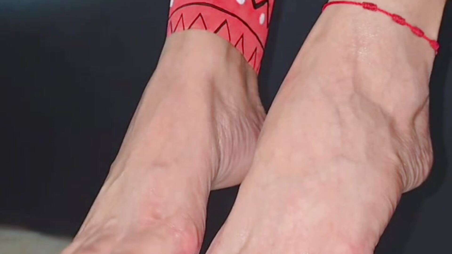 oil feets 4u⭐ - Vídeo de _ALLYSON18_, modelo de vídeos
