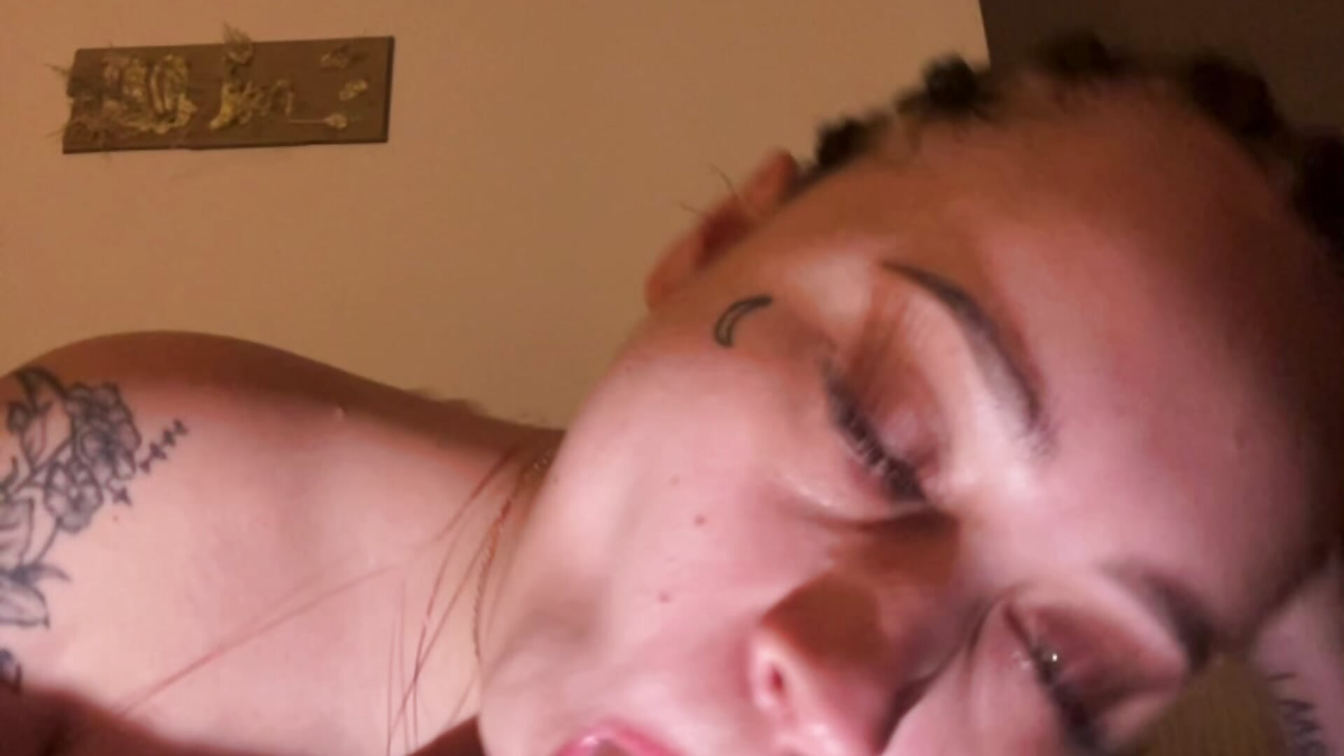 gorge profonde (20cm) - vídeo de la modelo de cam queenlo_xxx